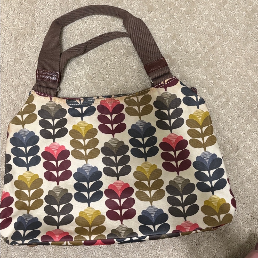 Orla Kiely Stem-Print Purse in Cream, Red, Olive, Navy & Tan